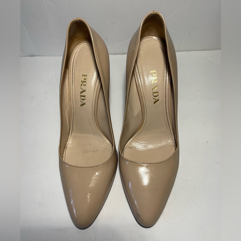 Prada shoes /Prada/. Patent Leather Nude - Picture 1 of 12